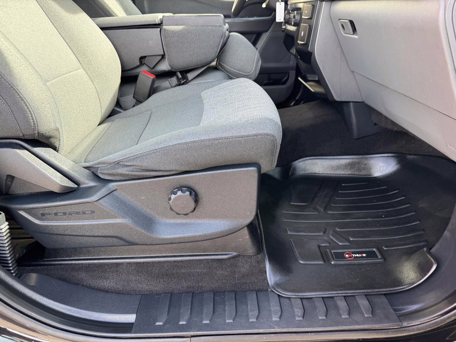 2021 Agate Black Ford F-150 XLT 4X4 Truck