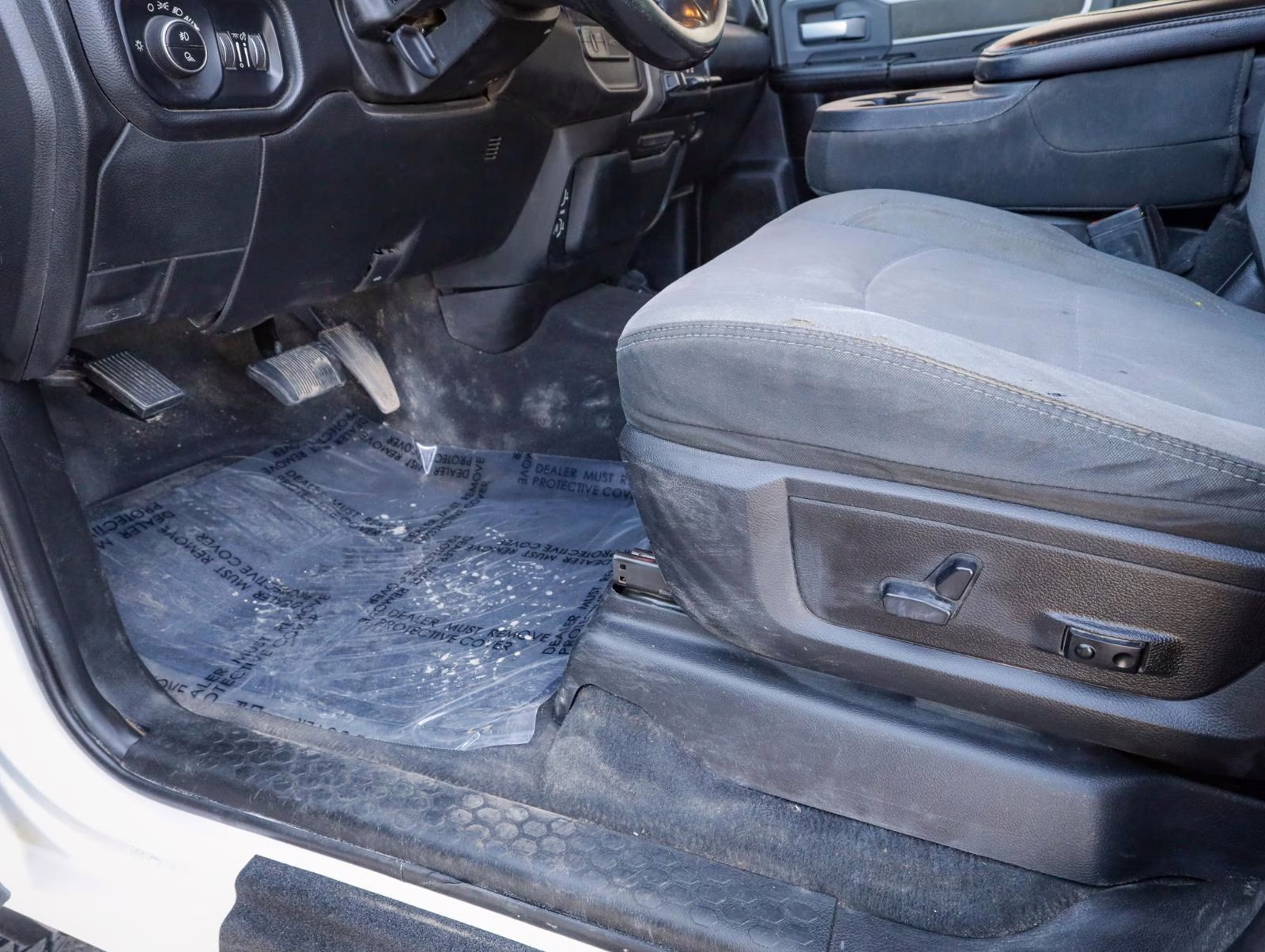 2020 Bright White Clearcoat Ram 2500 Big Horn 4X4 Truck