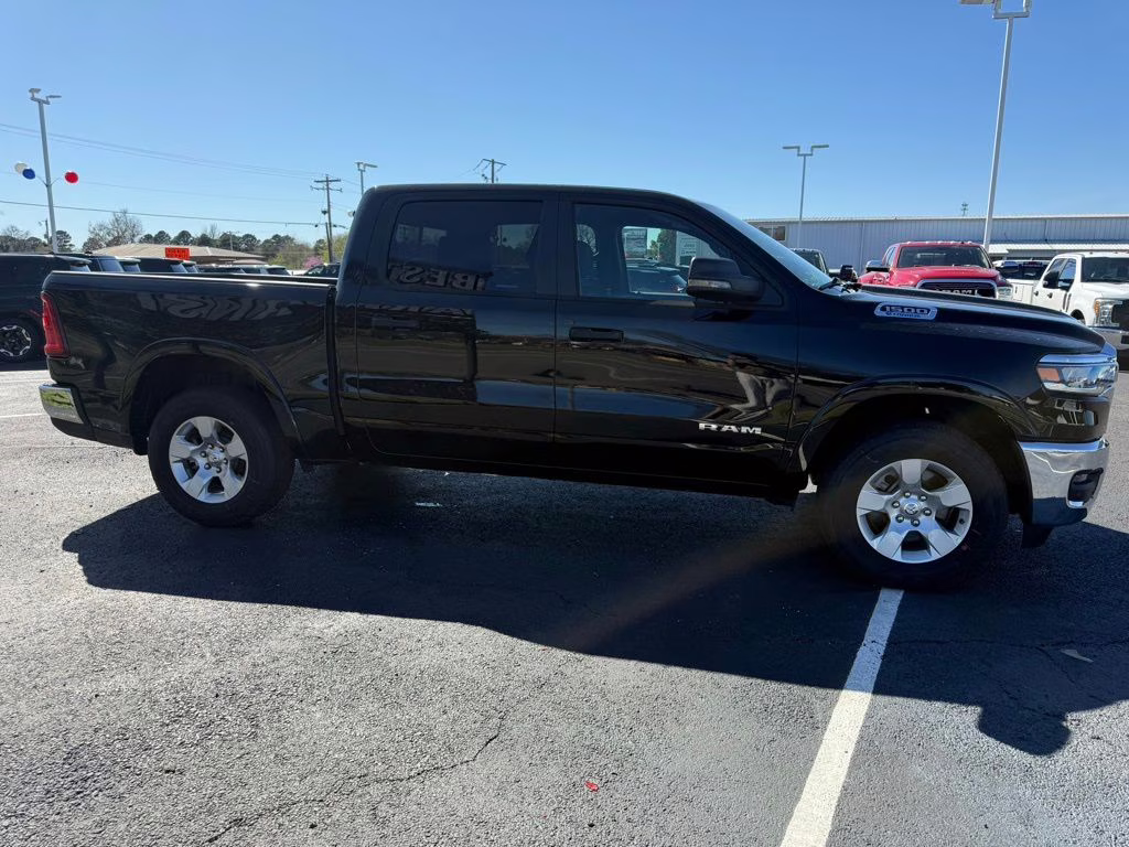 2025 Diamond Black Crystal Pearlcoat Ram 1500 Big Horn 4X4 Truck