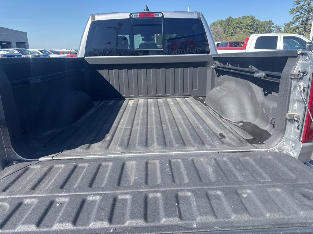2022 Billet Silver Metallic Clearcoat Ram 1500 Big Horn 4X4 Truck