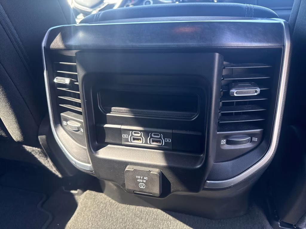 2022 Billet Silver Metallic Clearcoat Ram 1500 Big Horn 4X4 Truck