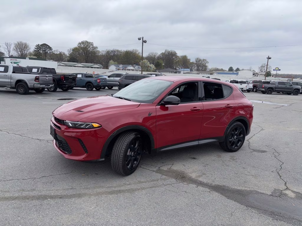 Used 2024 Dodge Hornet R/T with VIN ZACPDFCW7R3A17804 for sale in Cabot, AR