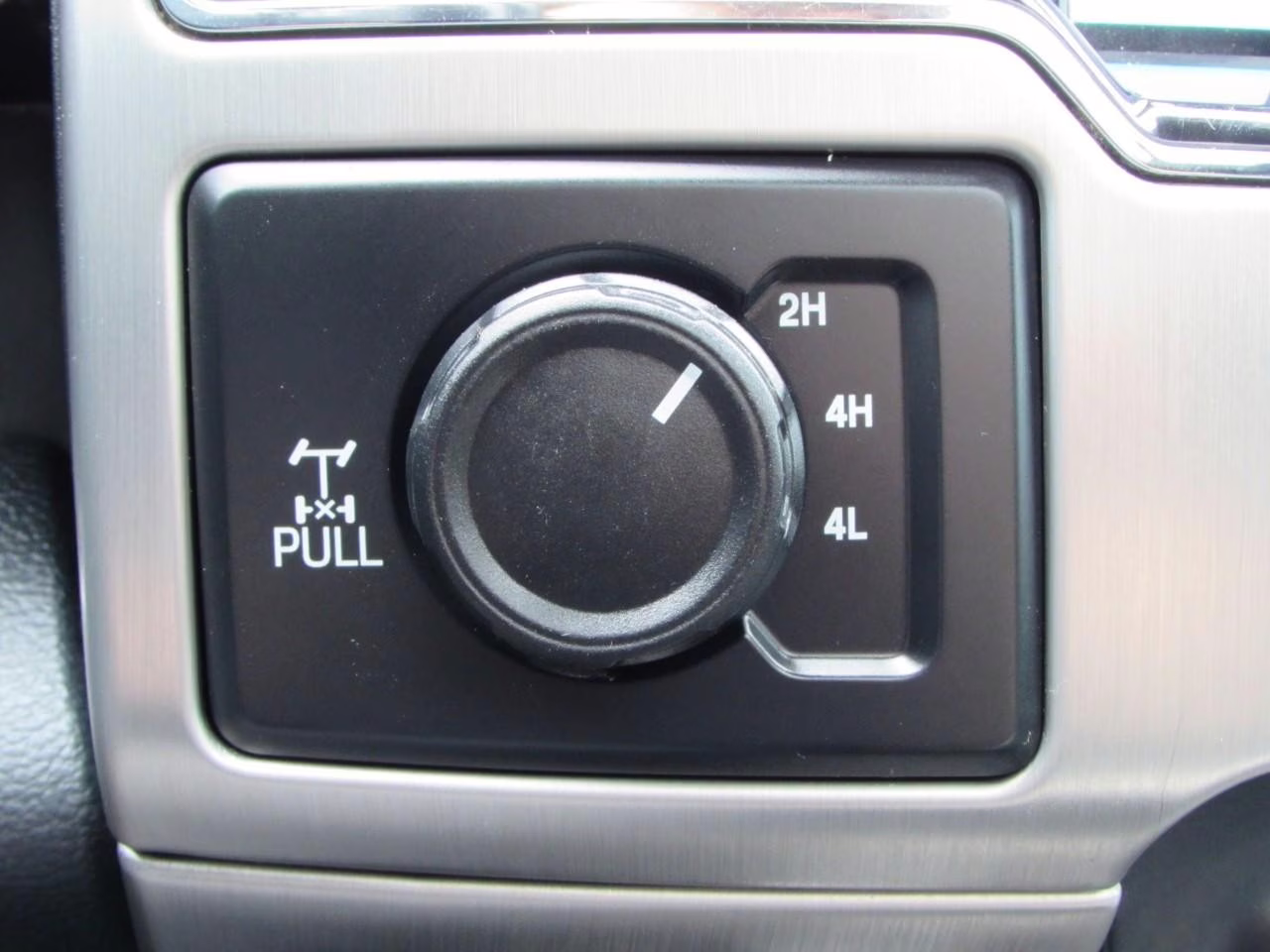 2022 Star White Metallic Tri-Coat Ford Super Duty F-250 SRW Platinum 4X4 Truck