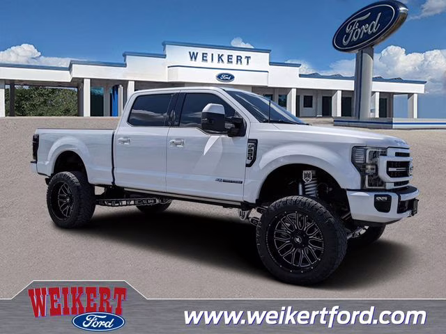2020 Oxford White Ford Super Duty F-250 SRW Lariat 4X4 Truck