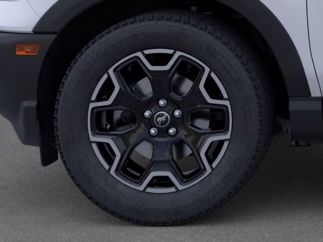 2026 Space White Metallic Ford Bronco Sport Outer Banks 4X4 SUV