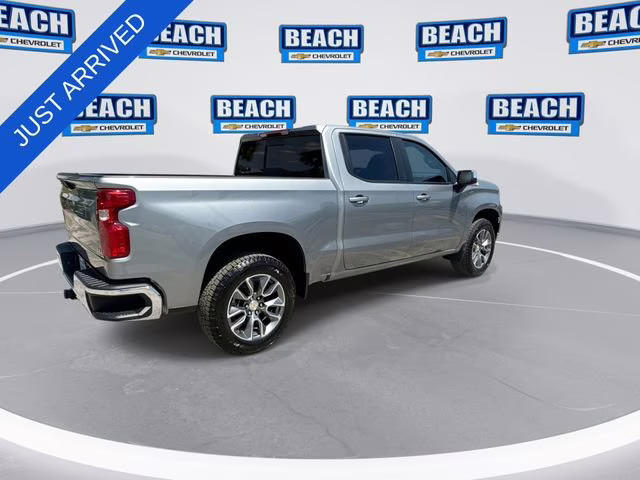 2026 Sterling Gray Metallic Chevrolet Silverado 1500 LT 4X4 Truck