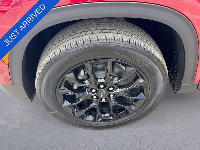 2026 Radiant Red Tintcoat Chevrolet Traverse LT FWD SUV