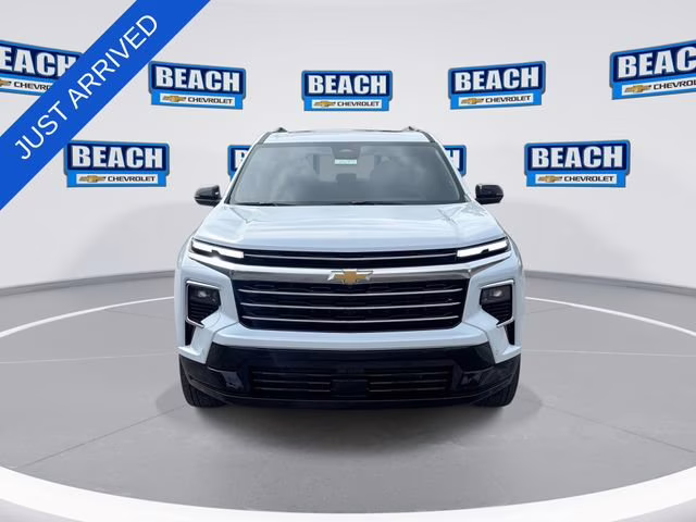 2026 Polar White Tricoat Chevrolet Traverse High Country FWD SUV