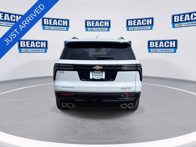 2026 Polar White Tricoat Chevrolet Traverse High Country FWD SUV