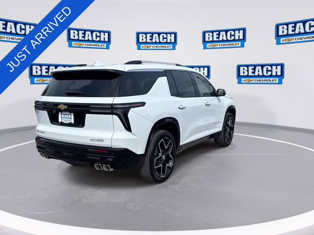 2026 Polar White Tricoat Chevrolet Traverse High Country FWD SUV