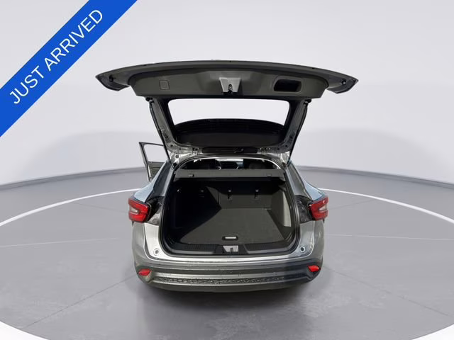 2026 Sterling Gray Metallic Chevrolet Trax LT FWD SUV