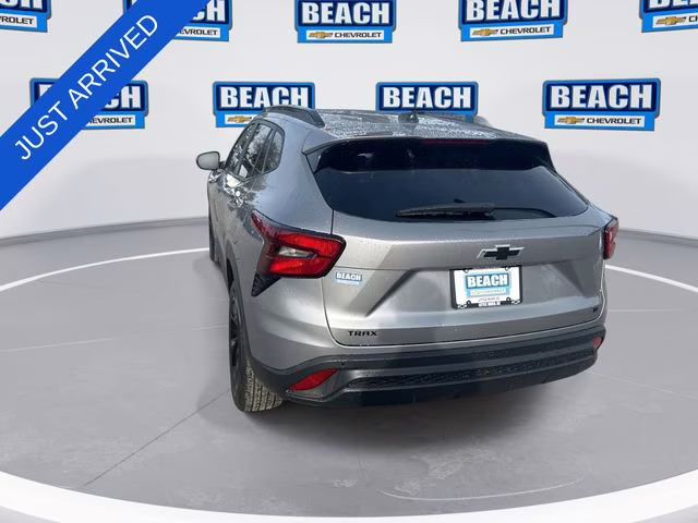 2026 Sterling Gray Metallic Chevrolet Trax LT FWD SUV