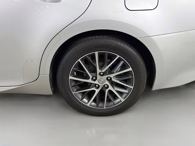 2016 Silver Lexus ES 350 FWD Sedan