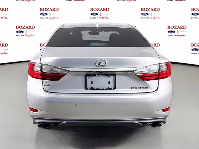 2016 Silver Lexus ES 350 FWD Sedan