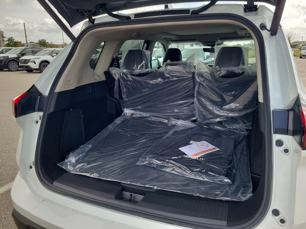 2026 White Pearl Nissan Rogue Dark Armor FWD SUV