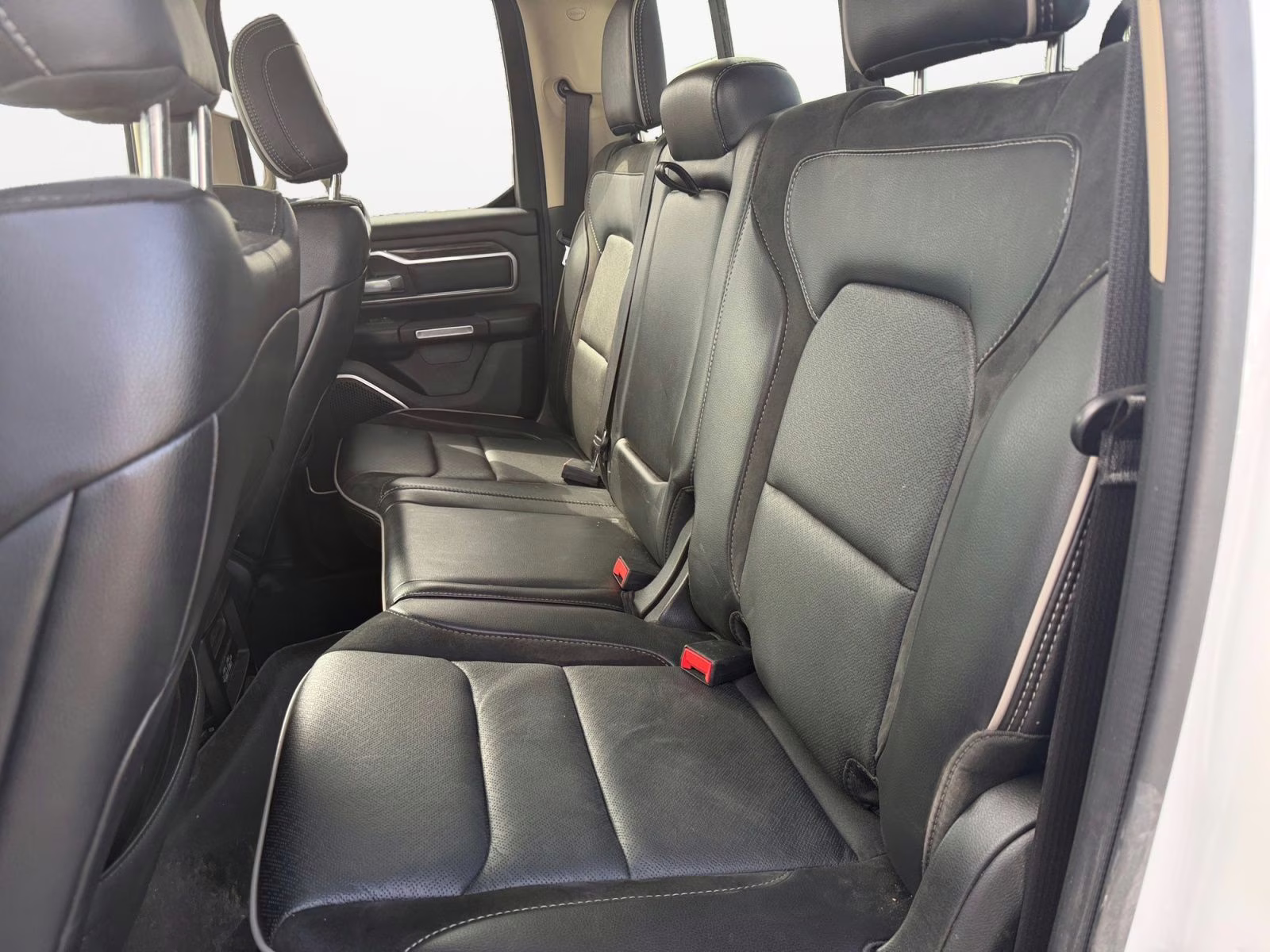 2020 Bright White Clearcoat Ram 1500 Laramie 4X4 Truck