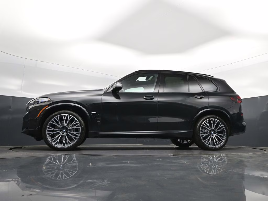 2026 Black Sapphire Metallic BMW X5 sDrive40i RWD SUV