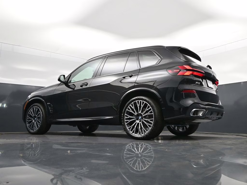 2026 Black Sapphire Metallic BMW X5 sDrive40i RWD SUV