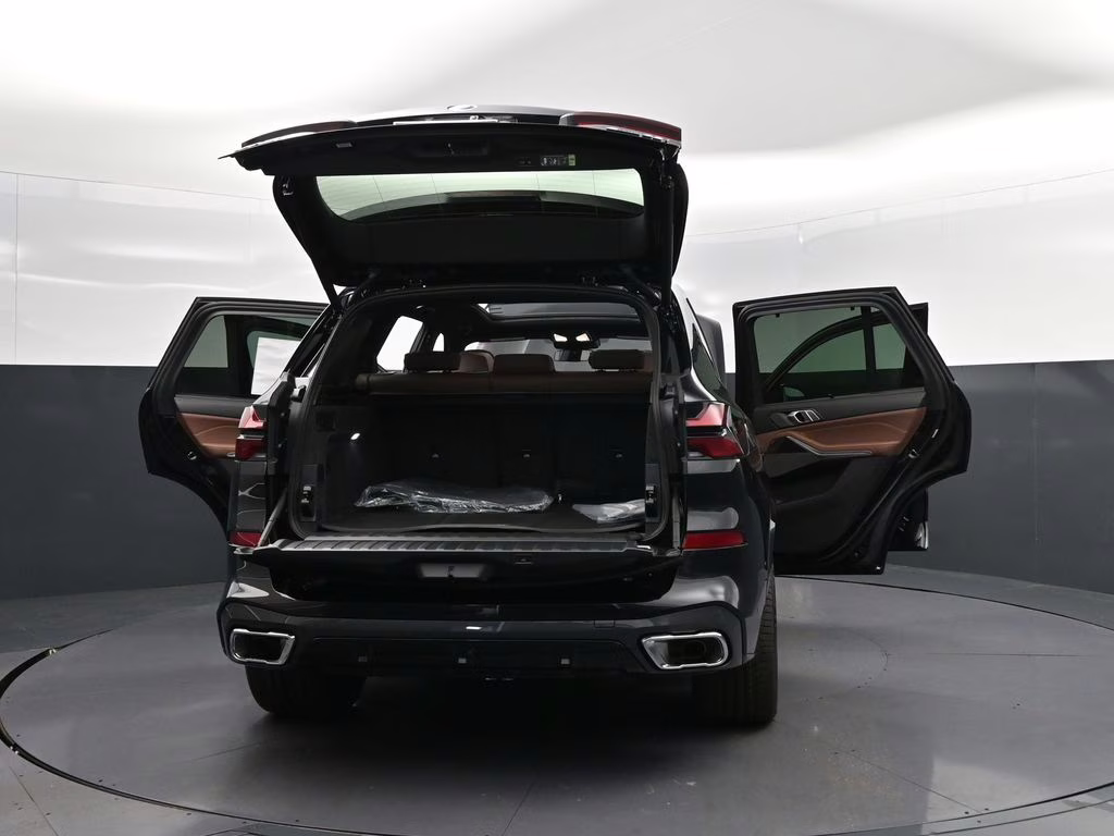 2026 Black Sapphire Metallic BMW X5 sDrive40i RWD SUV