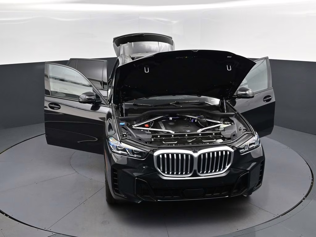 2026 Black Sapphire Metallic BMW X5 sDrive40i RWD SUV