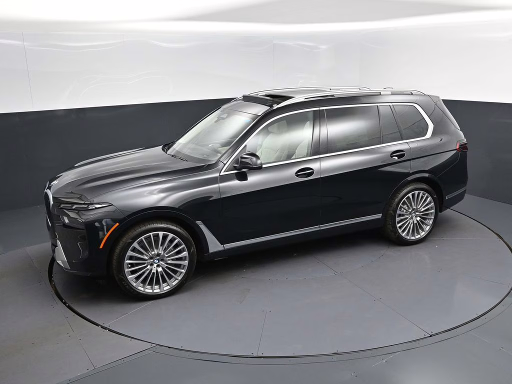 2026 Black Sapphire Metallic BMW X7 xDrive40i AWD SUV