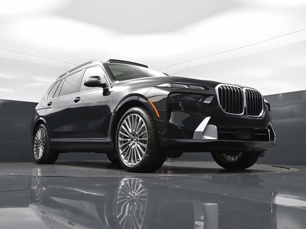 2026 Black Sapphire Metallic BMW X7 xDrive40i AWD SUV