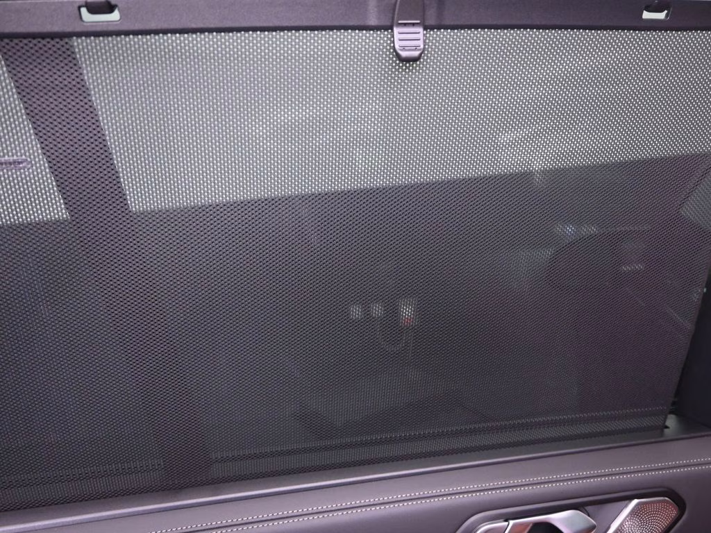 2026 Black Sapphire Metallic BMW X5 M60i AWD SUV
