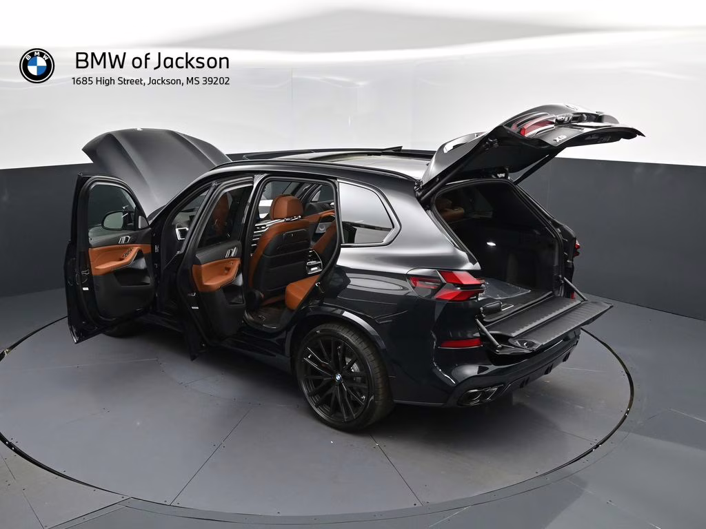 2026 Black Sapphire Metallic BMW X5 M60i AWD SUV