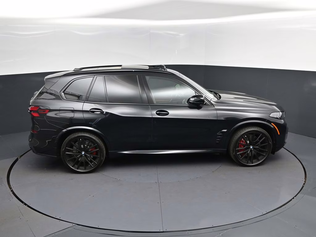 2026 Black Sapphire Metallic BMW X5 M60i AWD SUV