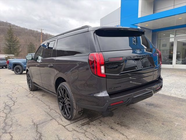 2026 Gray Metallic Ford Expedition Max Platinum 4X4 SUV