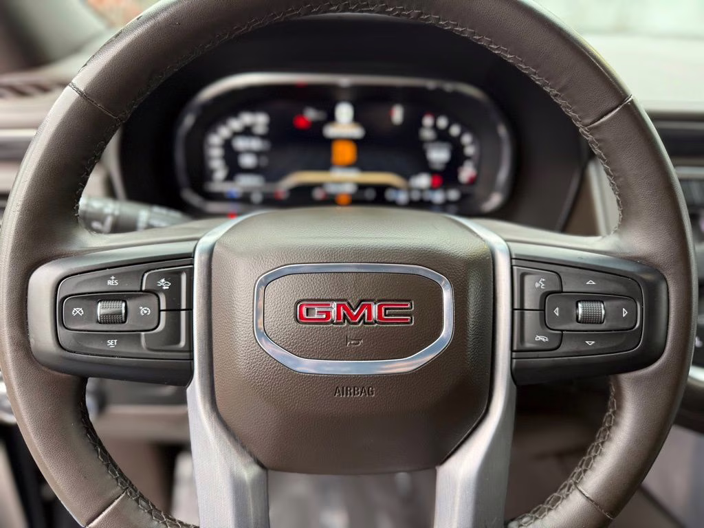 2024 Midnight Blue Metallic GMC Yukon SLT 4X4 SUV