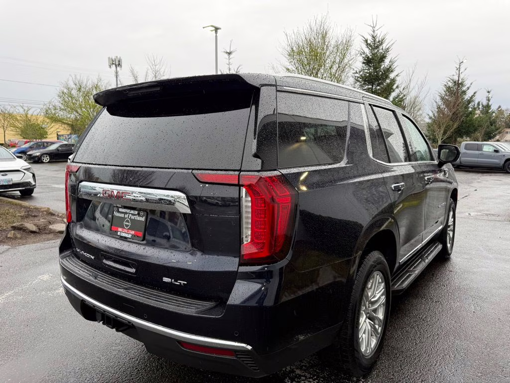 2024 Midnight Blue Metallic GMC Yukon SLT 4X4 SUV