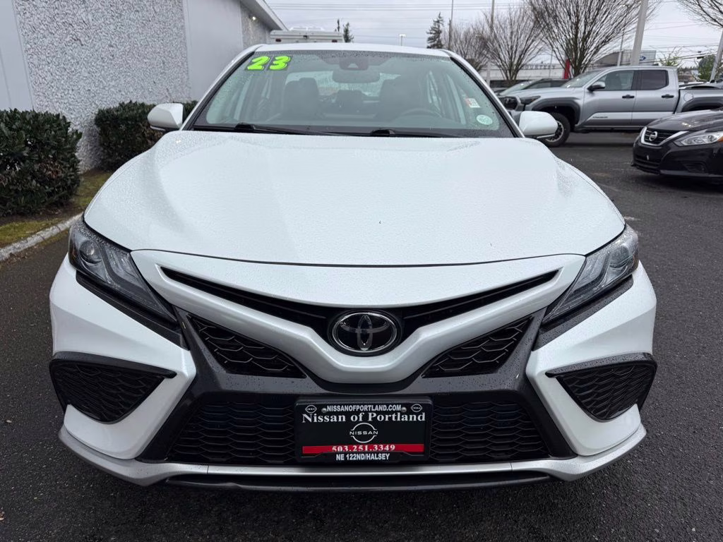 2023 Wind Chill Pearl Toyota Camry XSE FWD Sedan