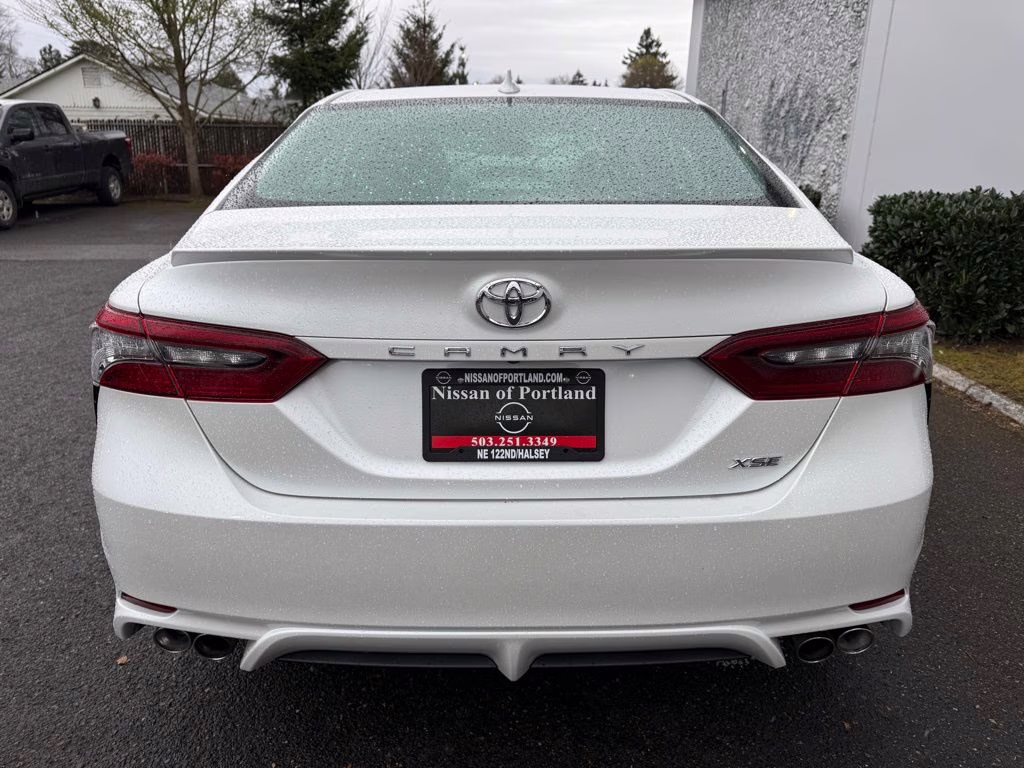 2023 Wind Chill Pearl Toyota Camry XSE FWD Sedan