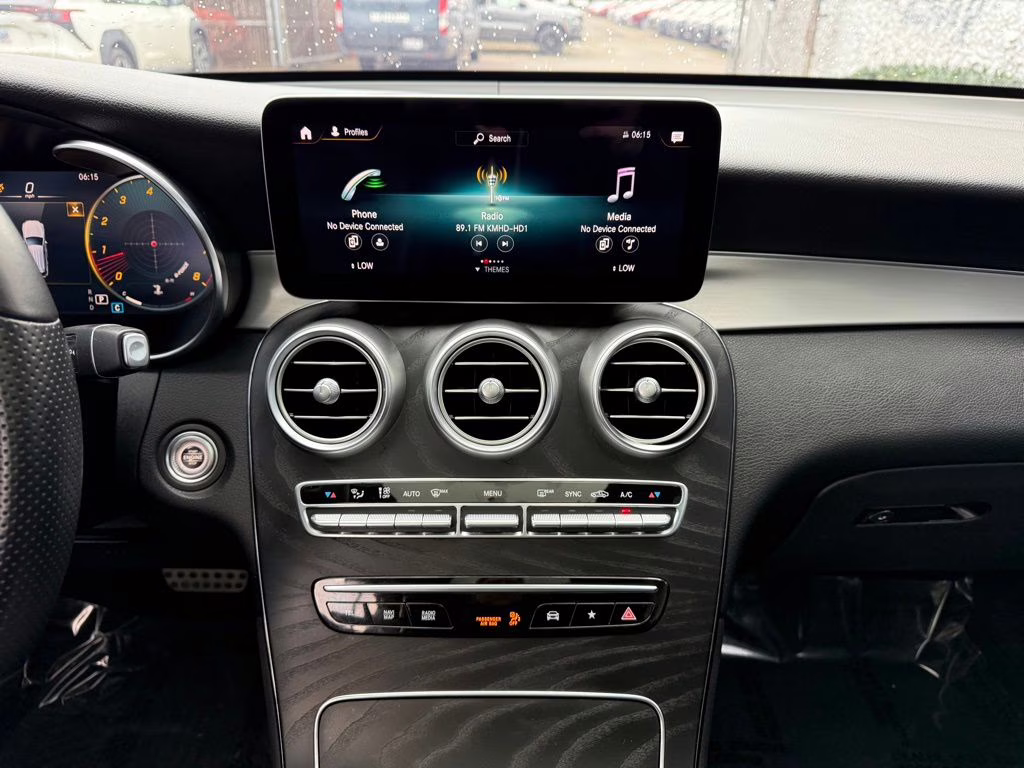 2021 Black Mercedes-Benz GLC GLC 300 RWD SUV