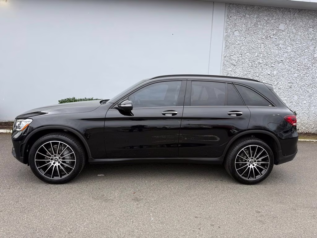 2021 Black Mercedes-Benz GLC GLC 300 RWD SUV