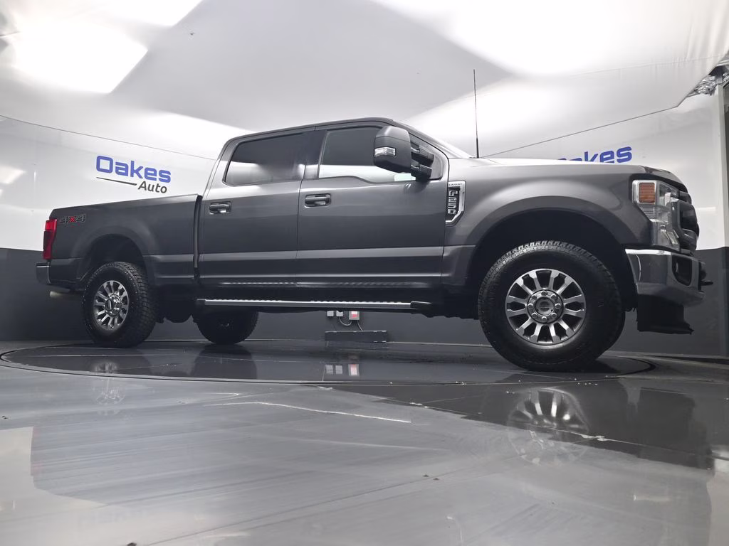 2020 Magnetic Ford Super Duty F-250 SRW Lariat 4X4 Truck