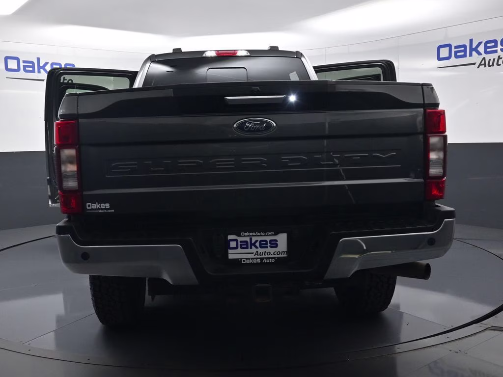2020 Magnetic Ford Super Duty F-250 SRW Lariat 4X4 Truck