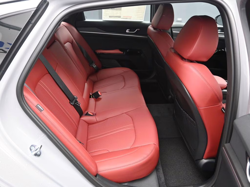 2026 Wolf Gray Kia K5 GT-Line AWD Sedan