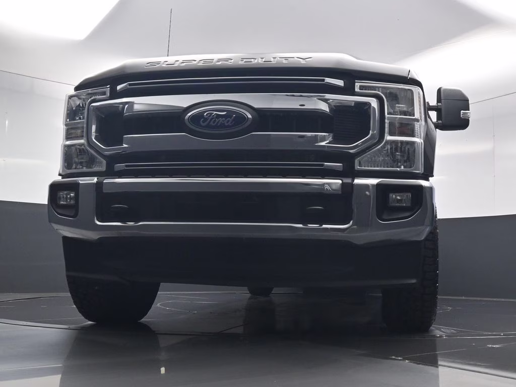 2020 Magnetic Ford Super Duty F-250 SRW Lariat 4X4 Truck