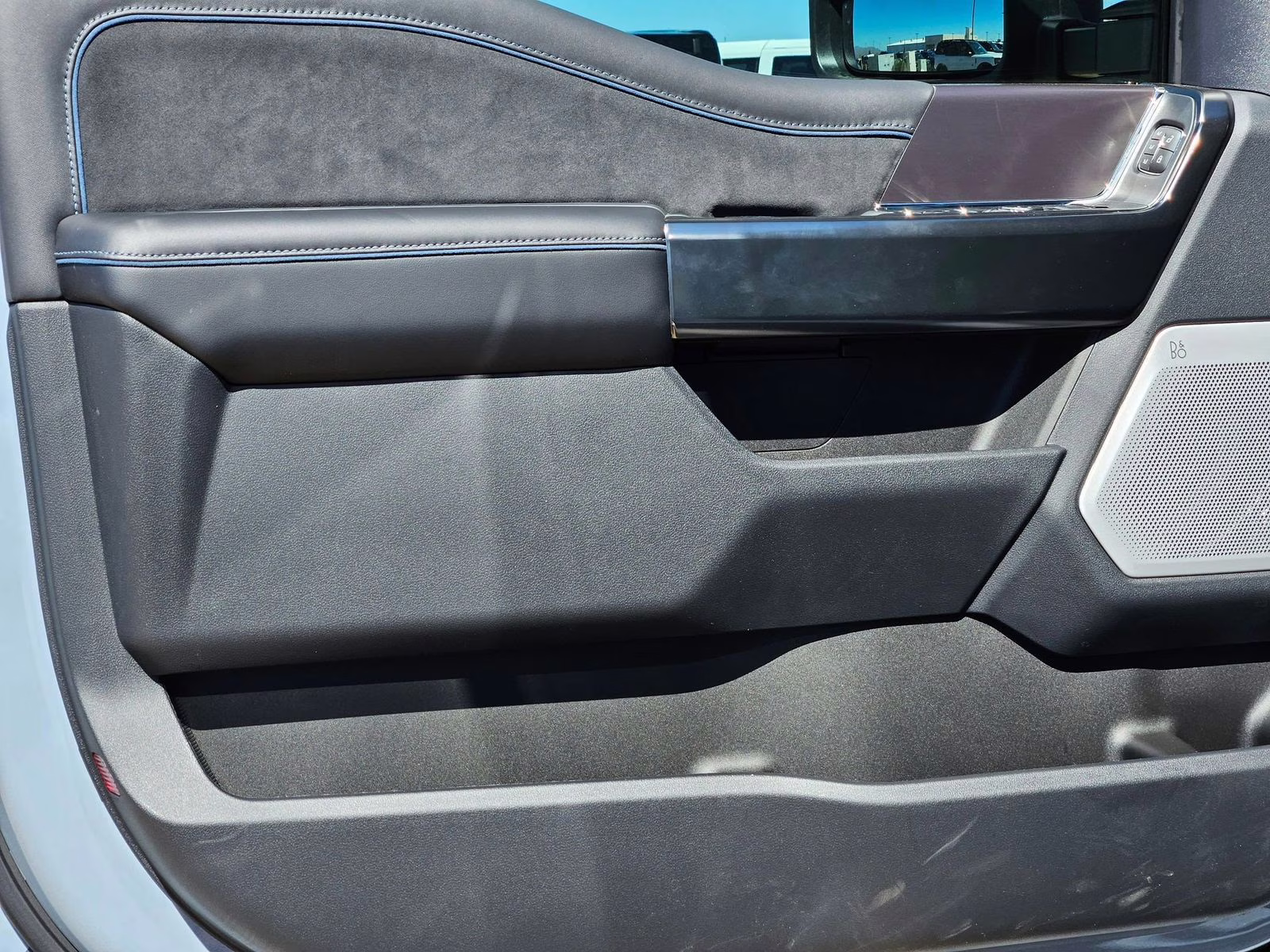 2026 Gray Metallic Ford Super Duty F-350 SRW Platinum 4X4 Truck