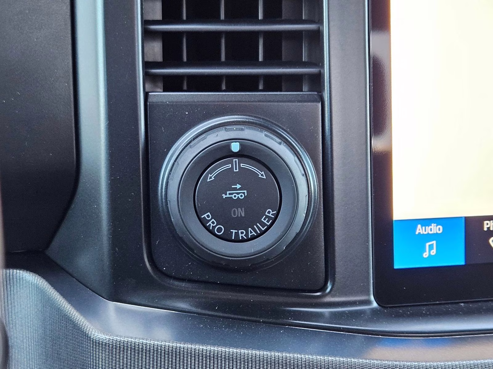 2026 Gray Metallic Ford Super Duty F-350 SRW Platinum 4X4 Truck