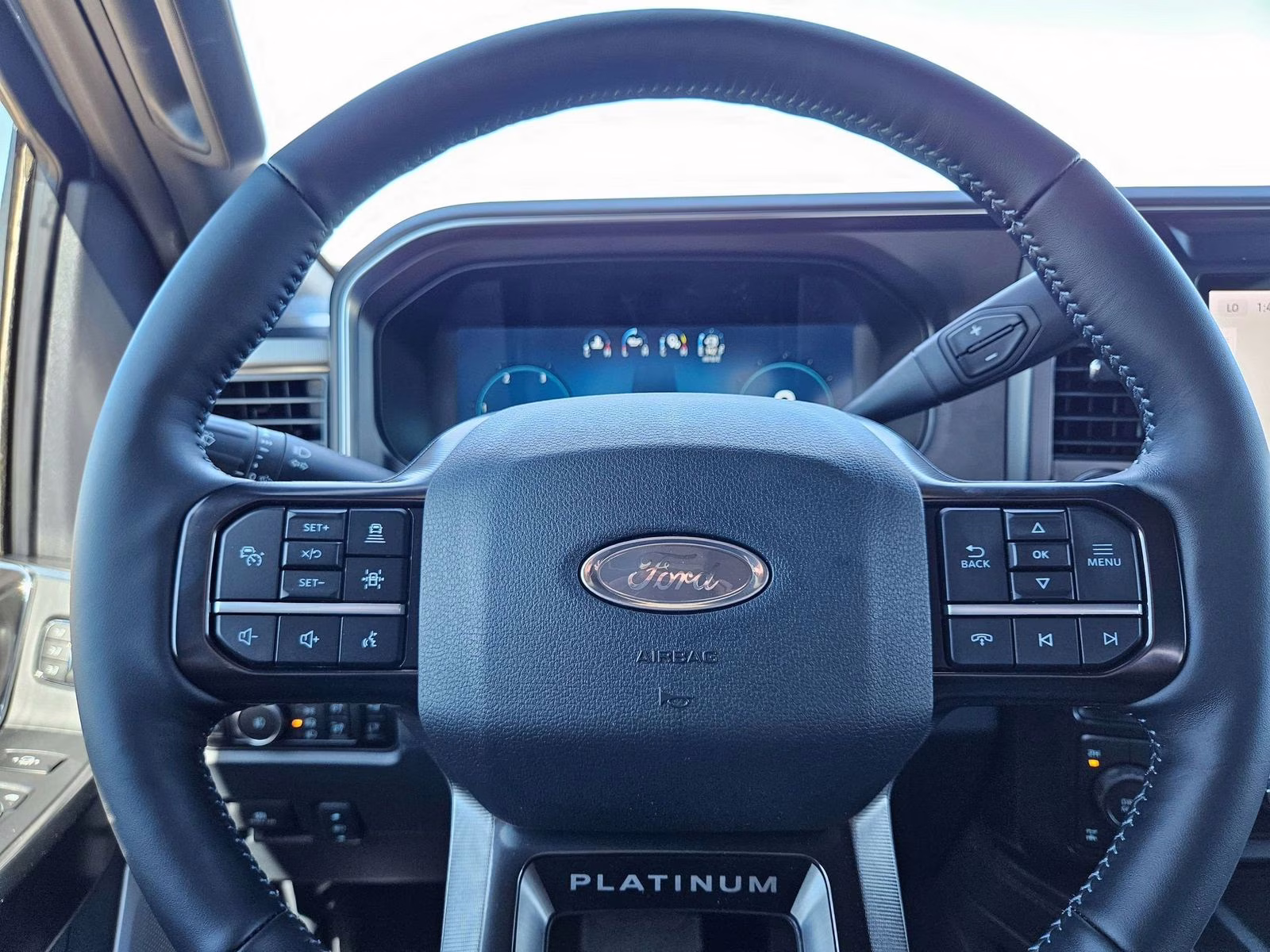 2026 Gray Metallic Ford Super Duty F-350 SRW Platinum 4X4 Truck