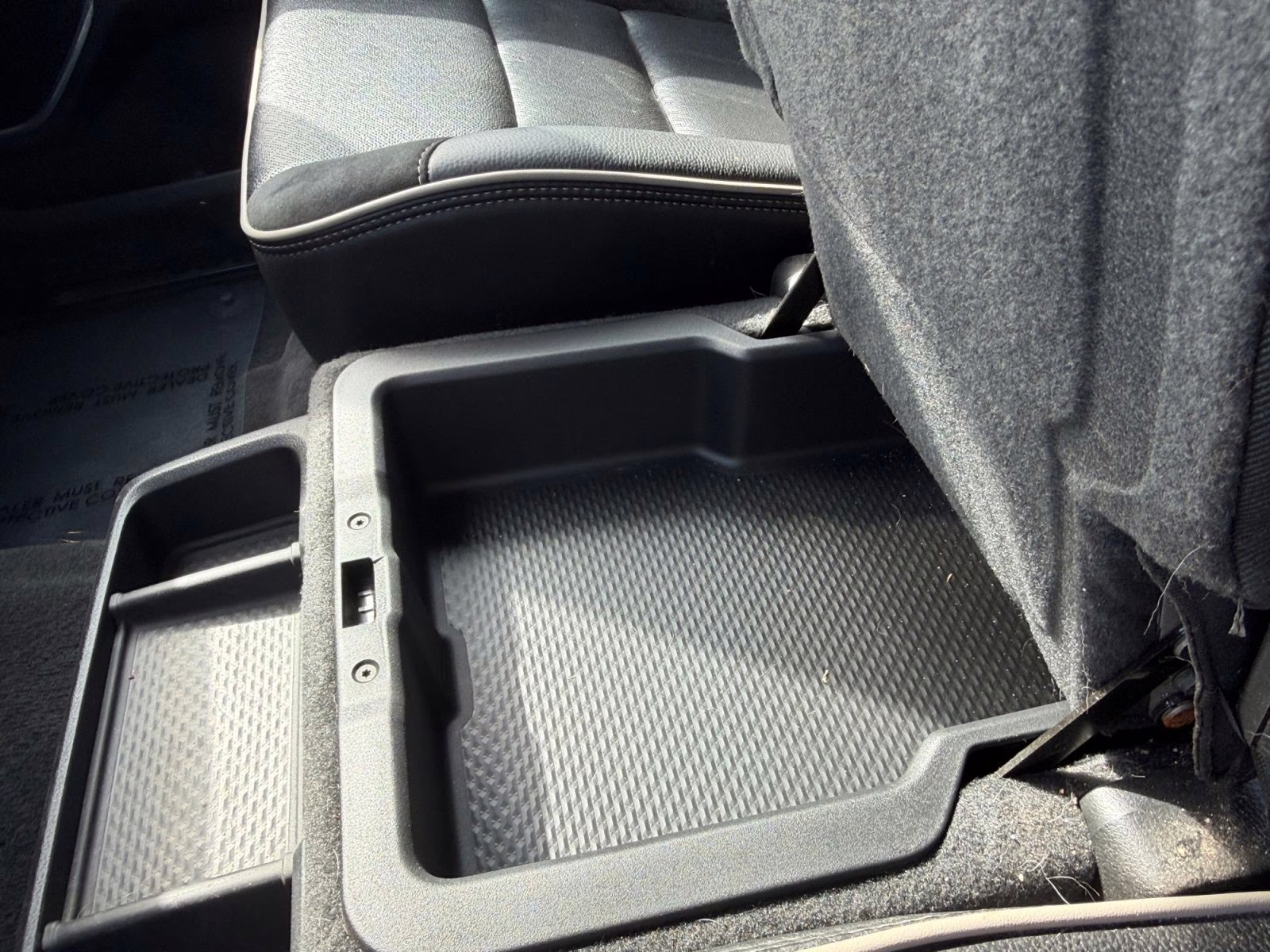 2020 Bright White Clearcoat Ram 1500 Laramie 4X4 Truck