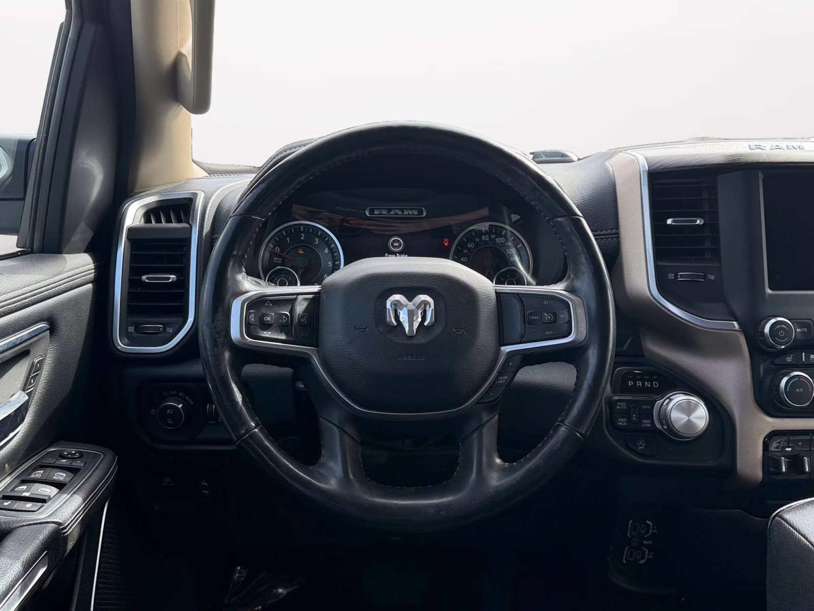 2020 Bright White Clearcoat Ram 1500 Laramie 4X4 Truck