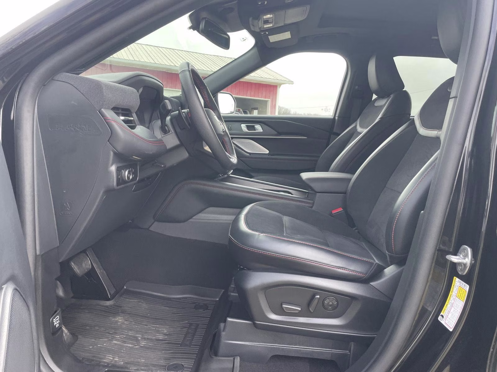 2025 Agate Black Ford Explorer ST 4X4 SUV