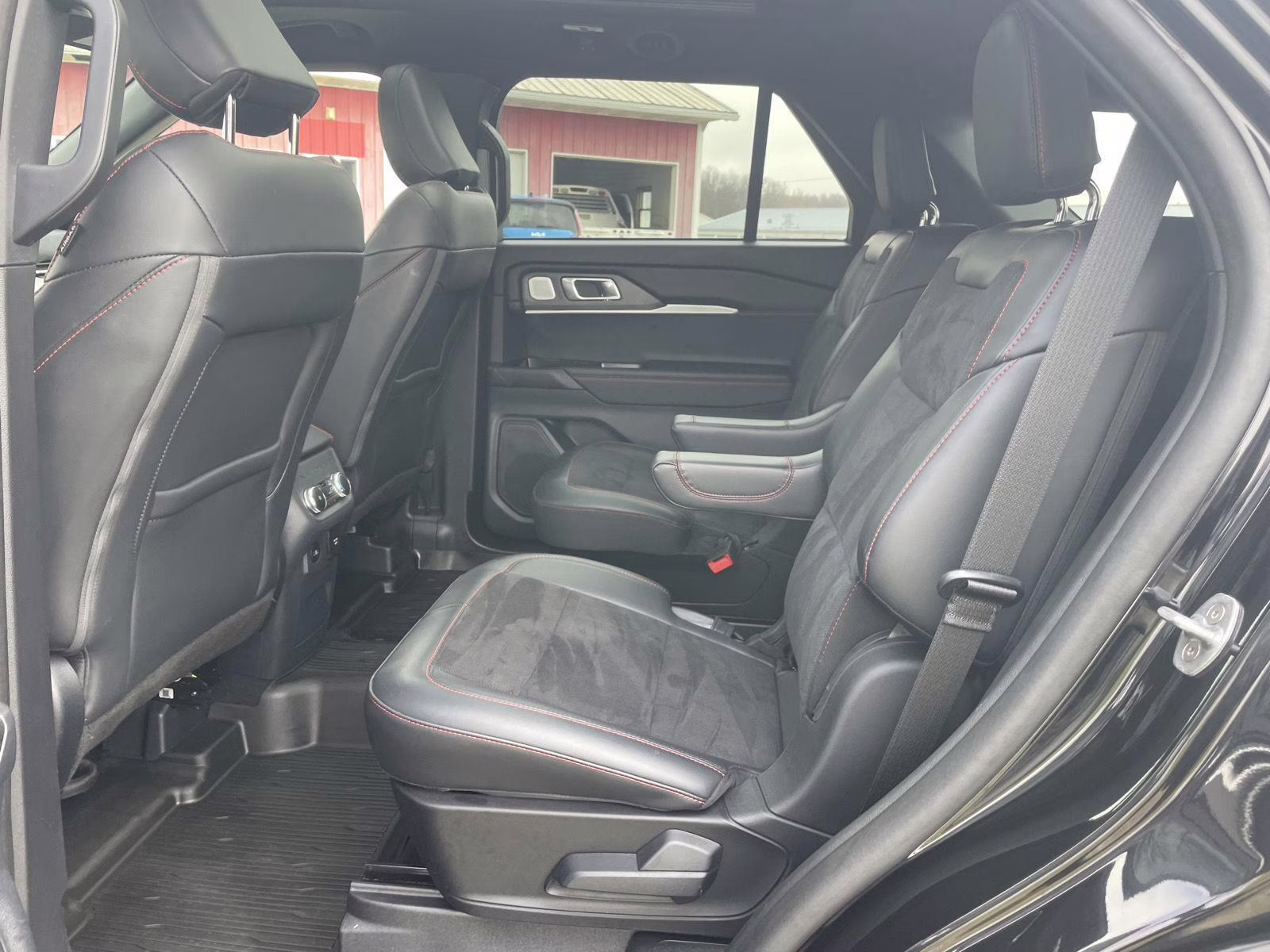 2025 Agate Black Ford Explorer ST 4X4 SUV