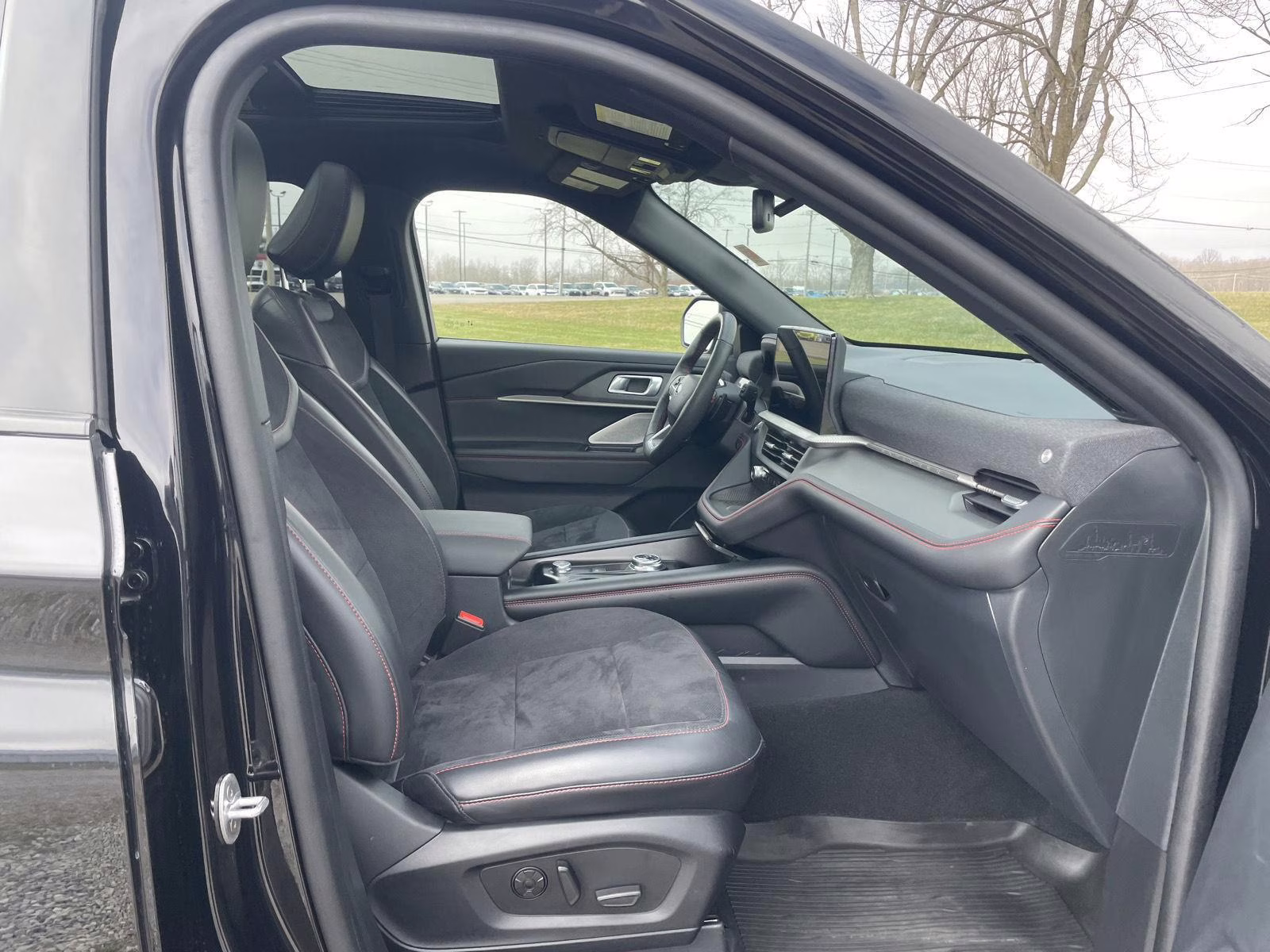 2025 Agate Black Ford Explorer ST 4X4 SUV