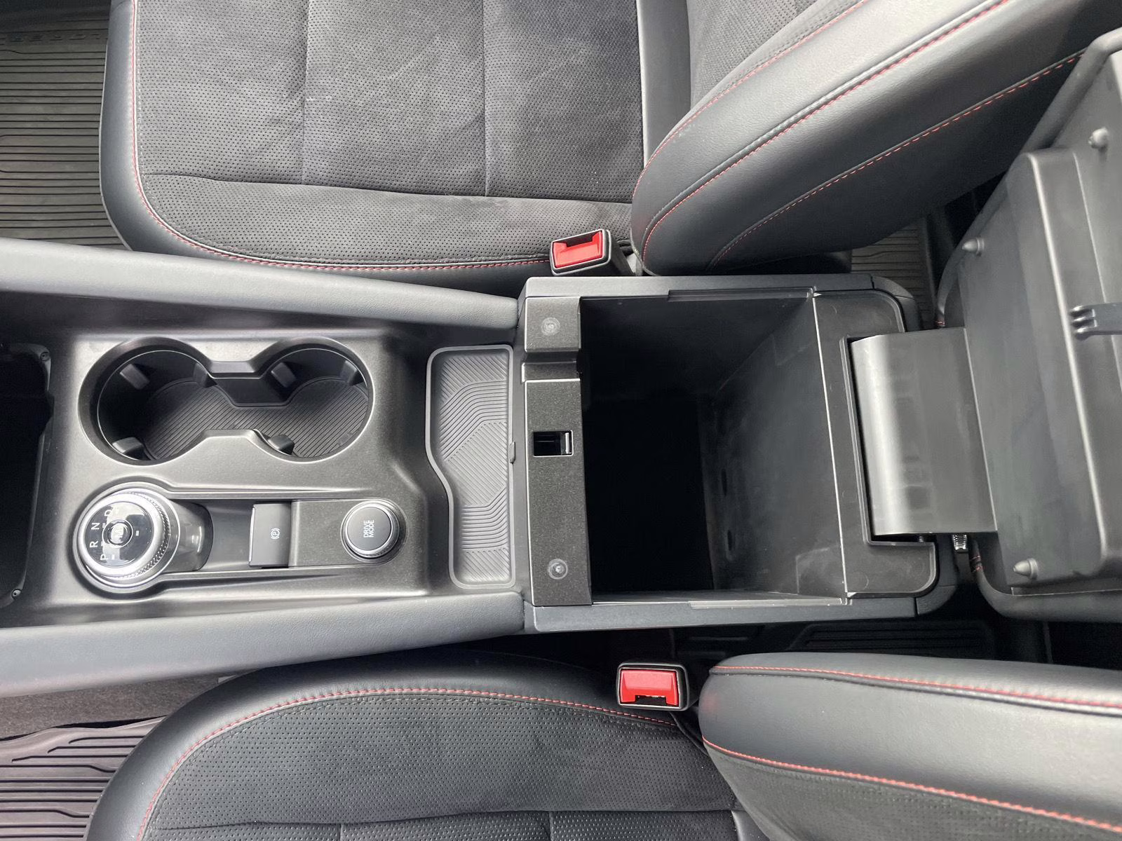 2025 Agate Black Ford Explorer ST 4X4 SUV