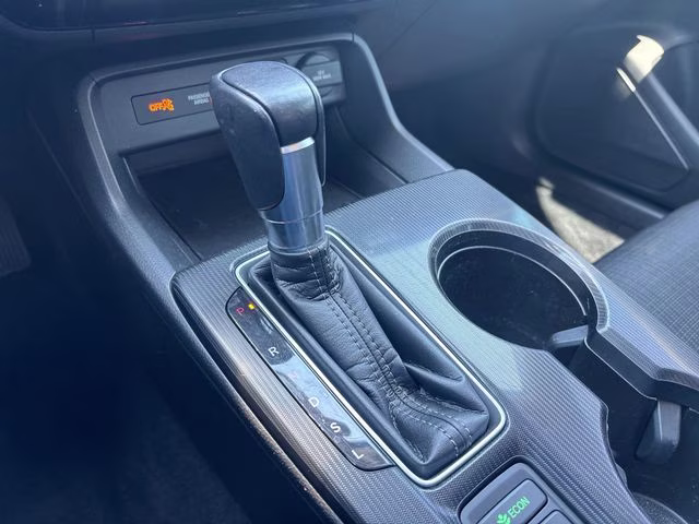 2022 Sonic Gray Pearl Honda Civic EX FWD Sedan